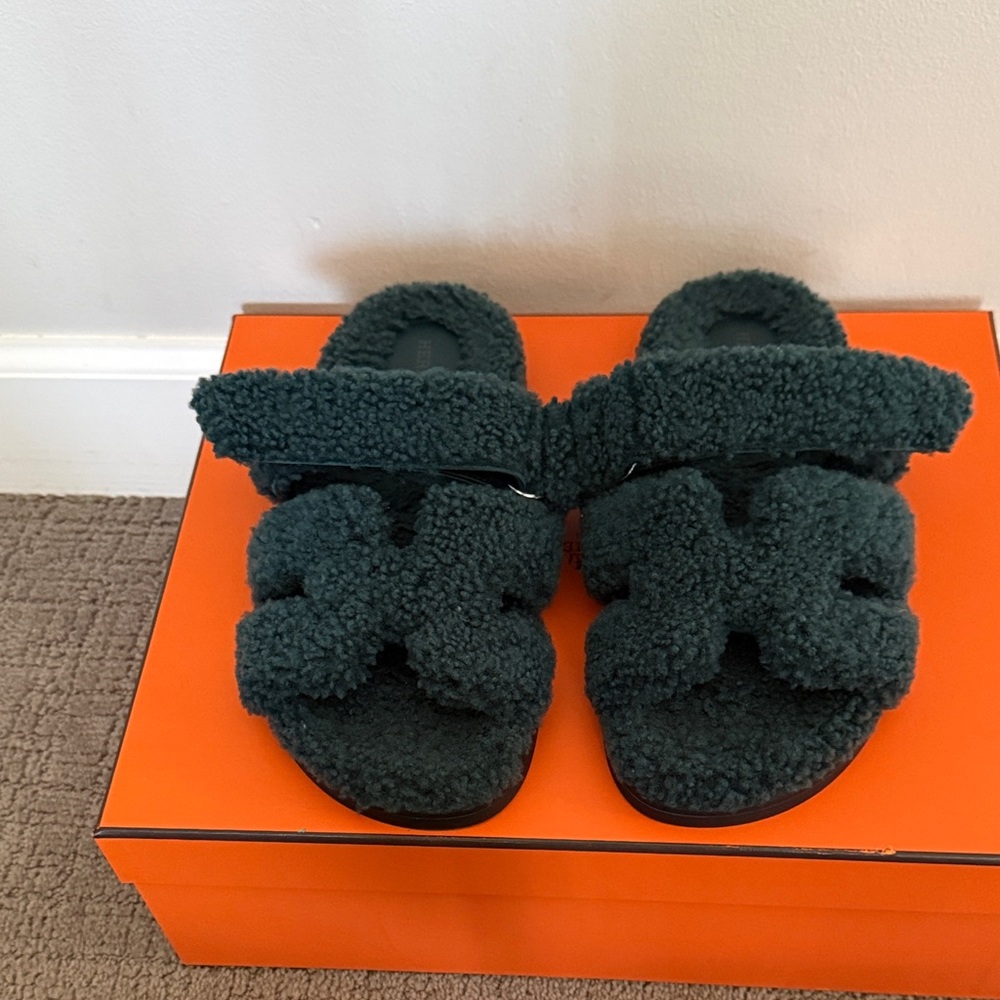 Hermes Dark Green Fuzzy Sandals